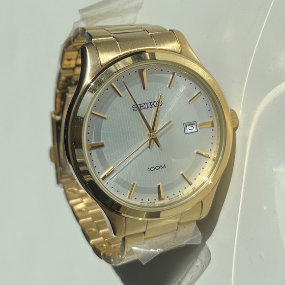 Women's Seiko Gold Stainless Steel Bracelet Watch - Picture 4 of 4
